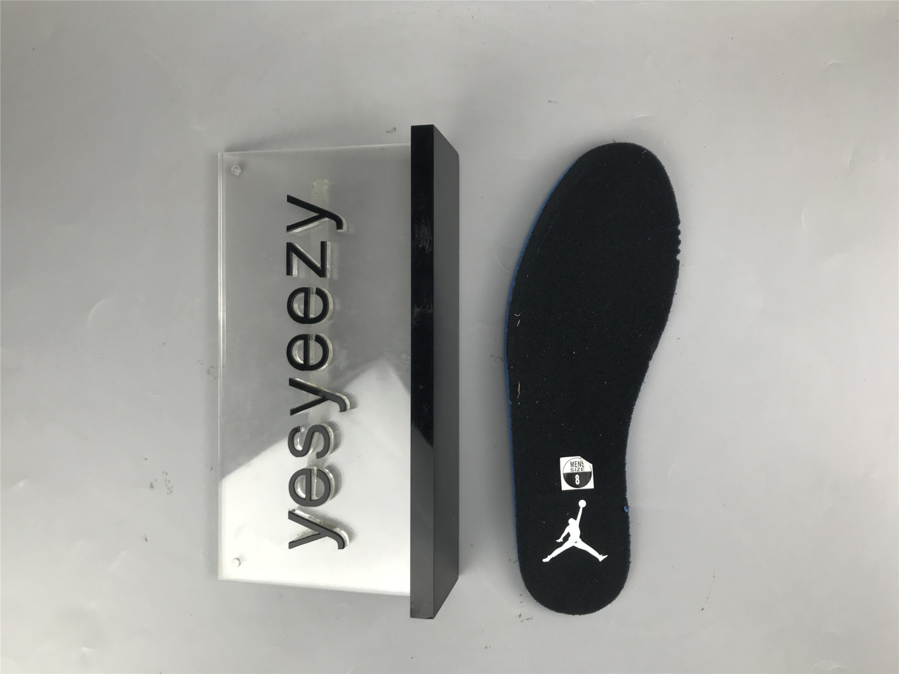 UA AIR JORDAN 13 RETRO 