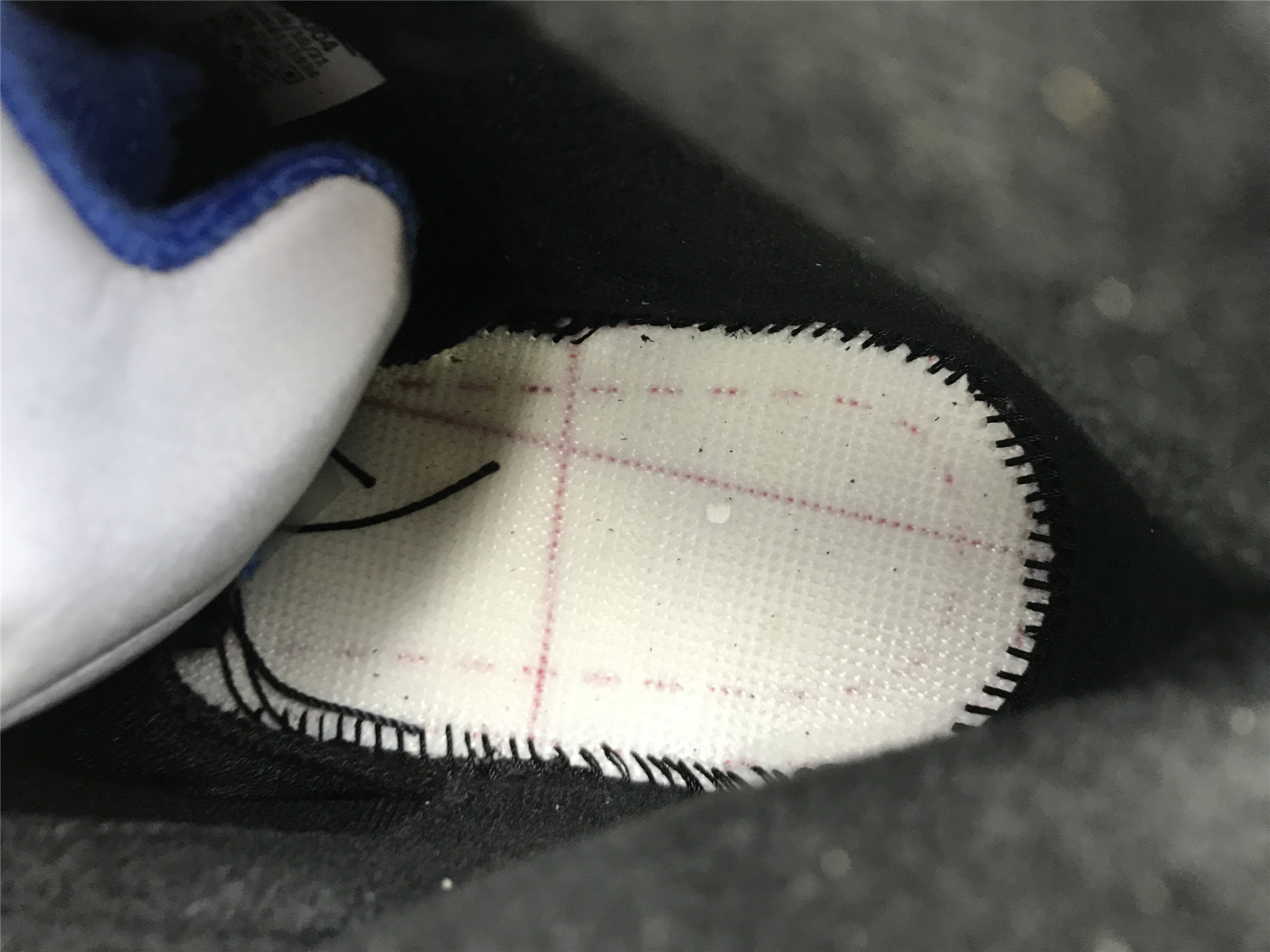 UA AIR JORDAN 5 RETRO 
