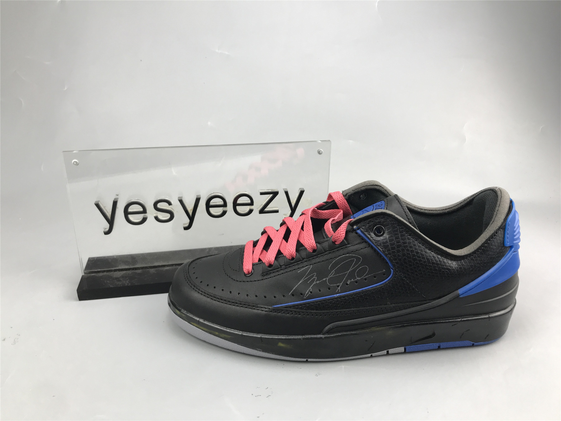 UA OFF-WHITE X AIR JORDAN 2 RETRO LOW SP 