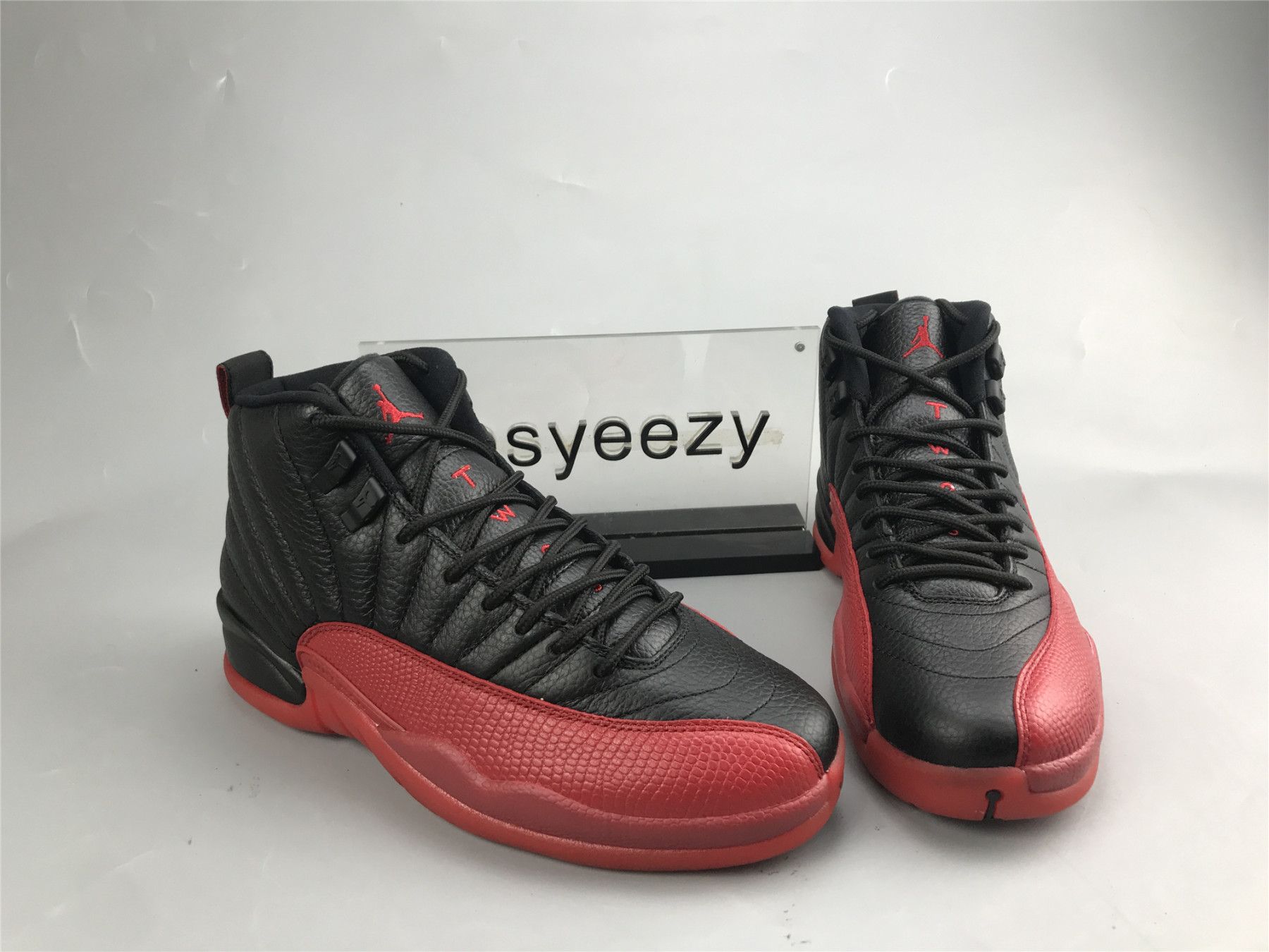 UA AIR JORDAN 12 RETRO 