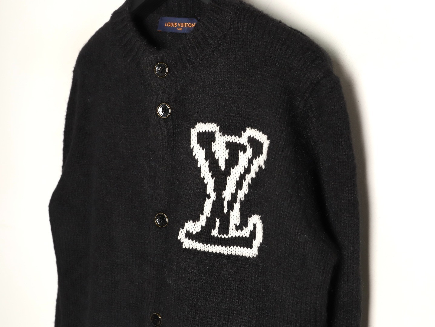 L0vis Vvtt0n knitting Cardigan