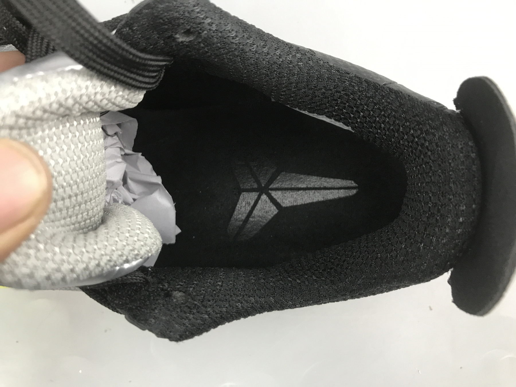 UA NIKE KOBE 10 