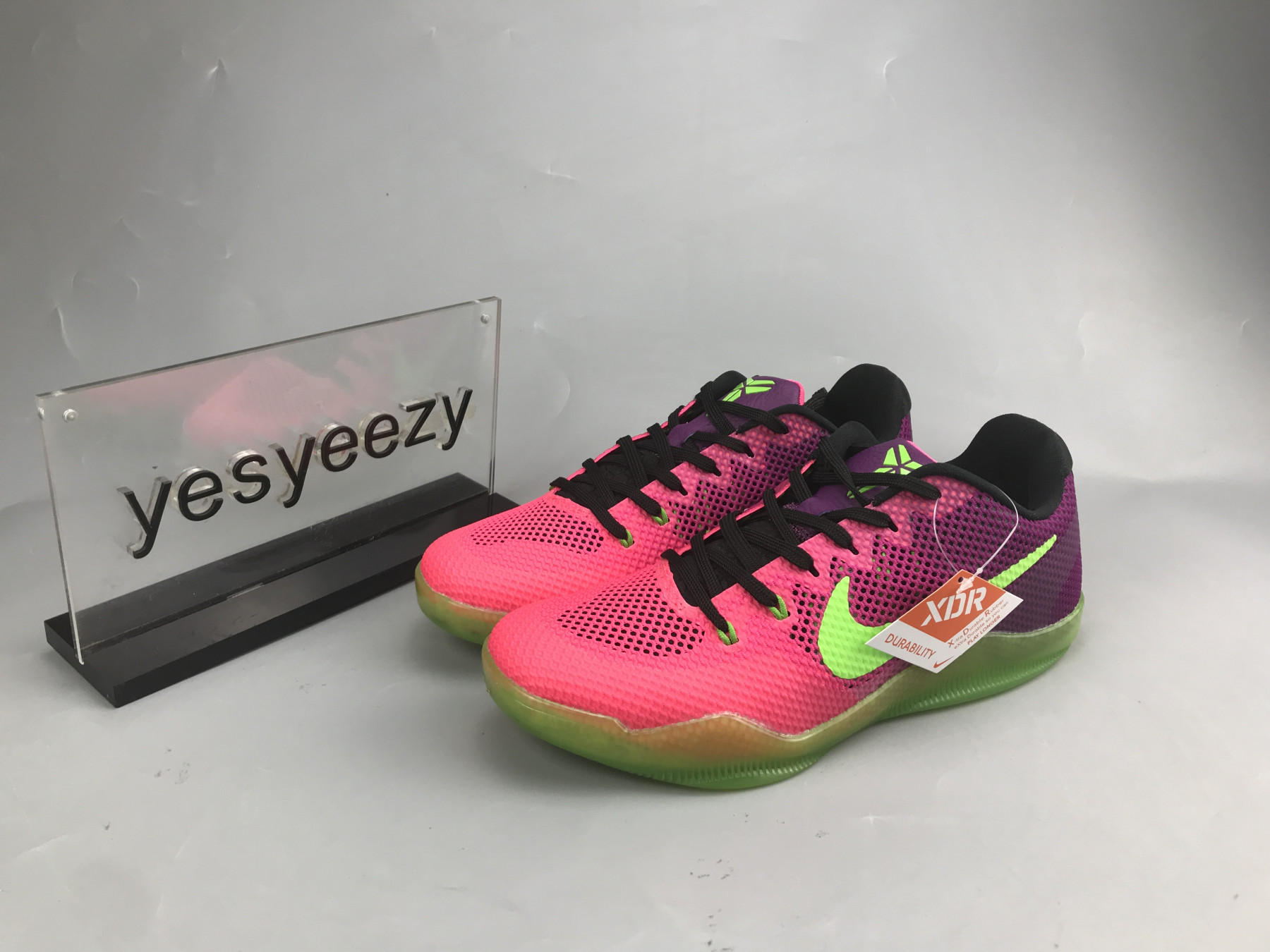 UA NIKE KOBE 11 EP 