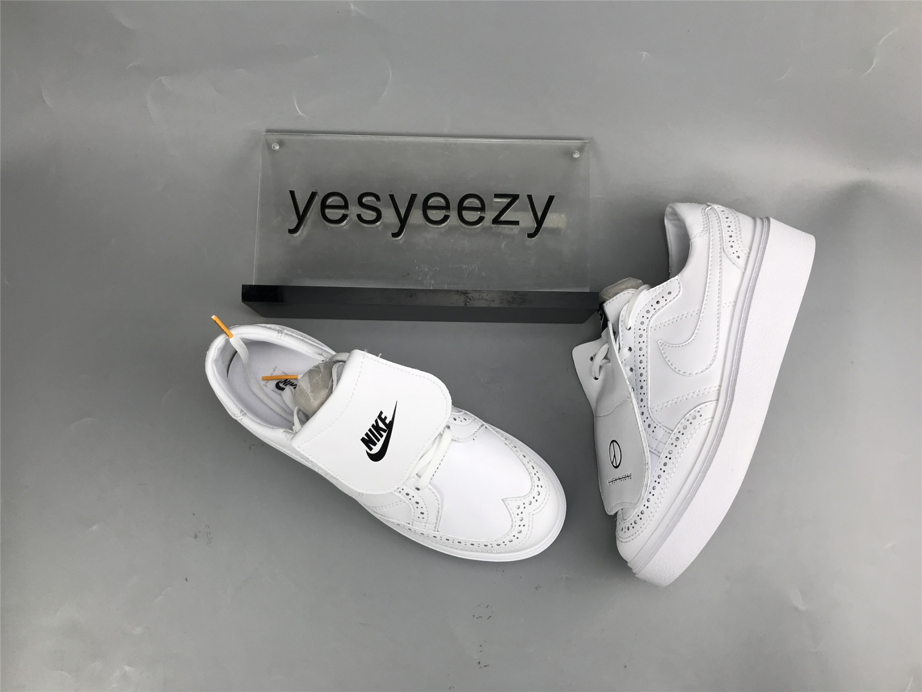 UA NIKE G-DRAGON X KWONDO 1 