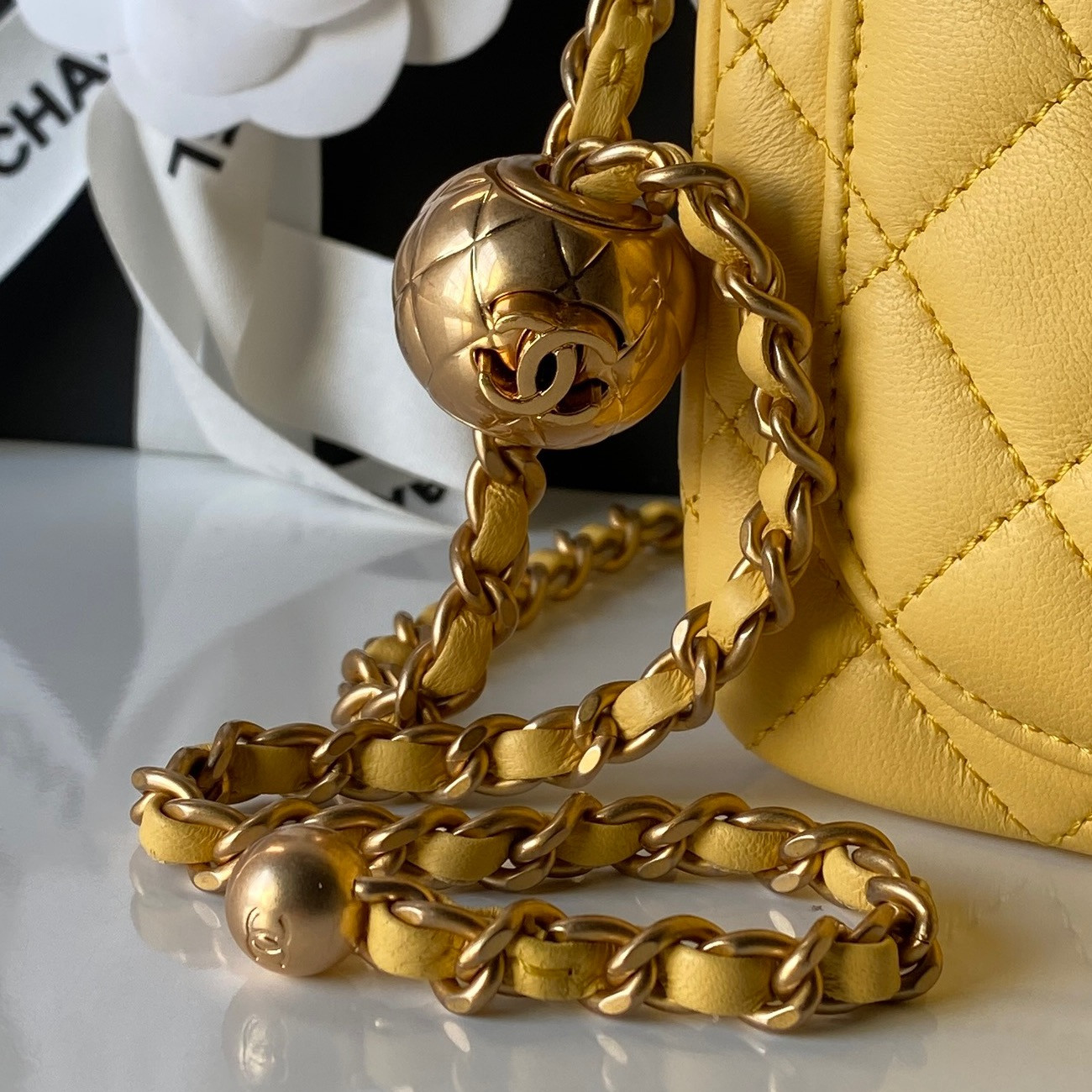 Ch**el MINI FLAP BAG 13.5x17x8cm