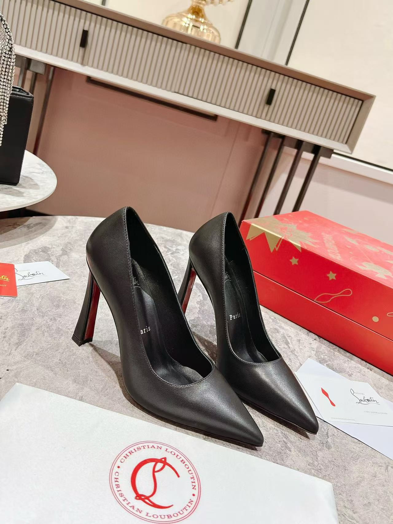 UA Chr1st1an Louboutin  10cm