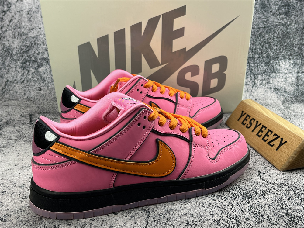 UA NIKE THE POWERPUFF GIRLS X DUNK LOW PRO SB QS 