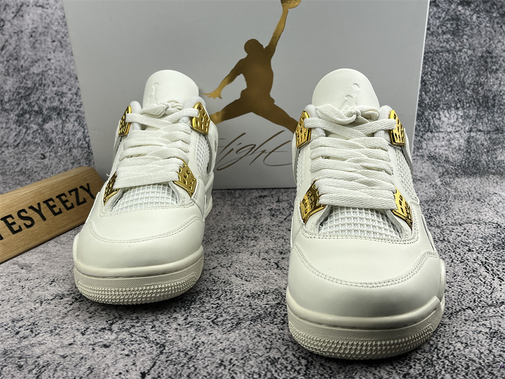 UA WMNS AIR JORDAN 4 RETRO 