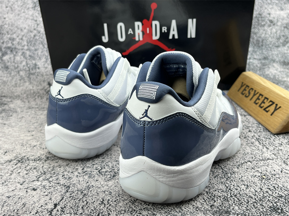 UA AIR JORDAN 11 RETRO LOW 