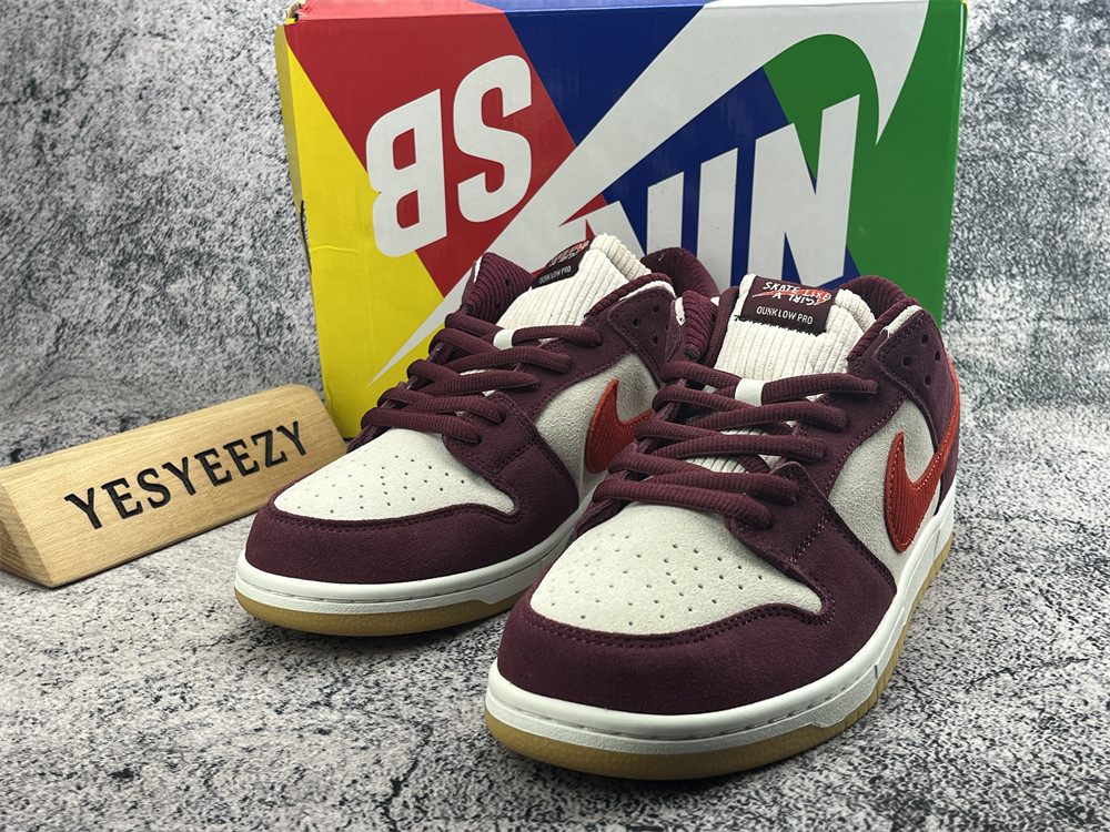 UA Nike SB Dunk Low Skate Like a Girl