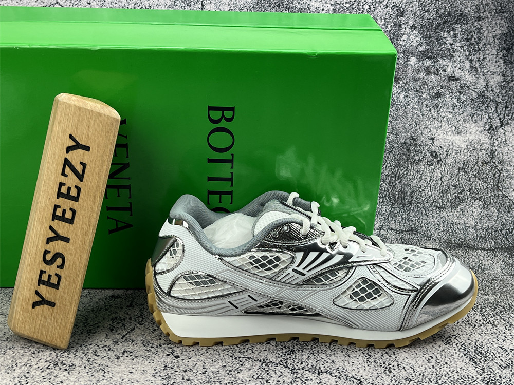 UA B0tt*ga Ven*ta Orbit Sneaker