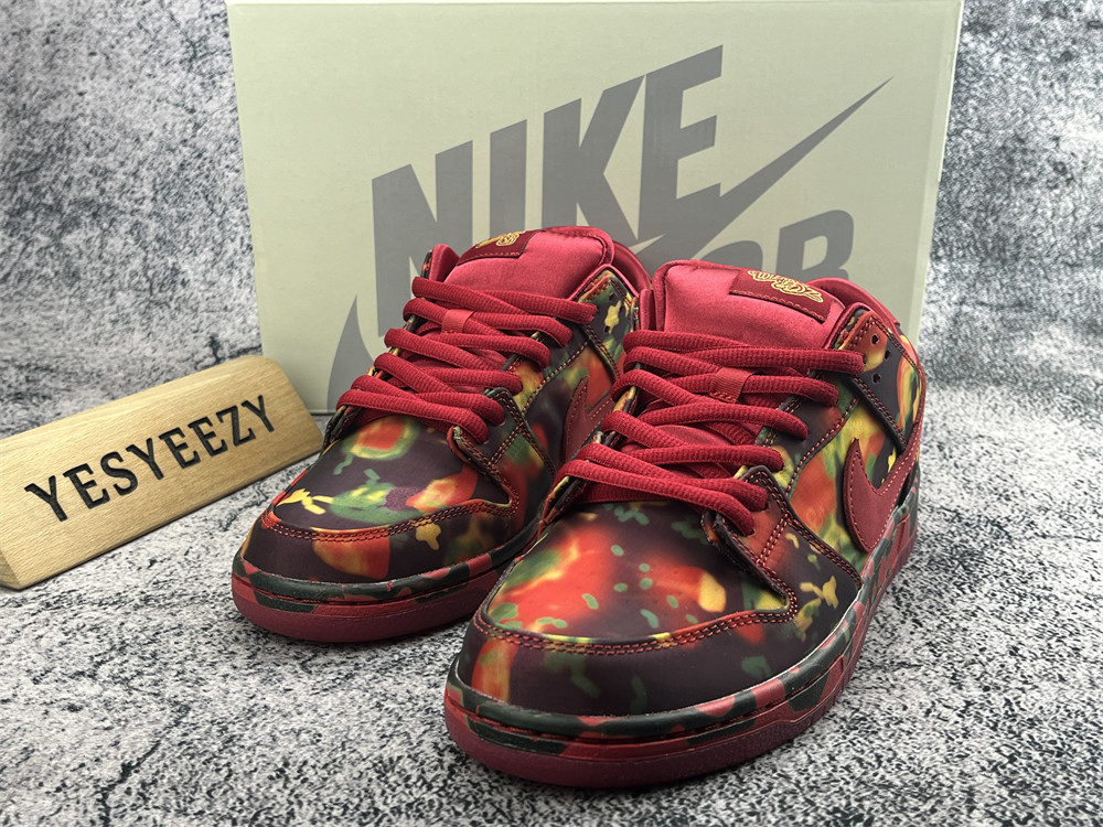 UA Nike SB Dunk Low