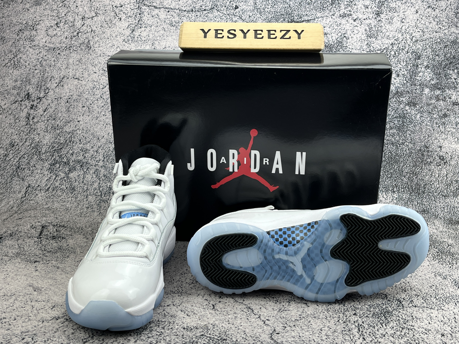 UA Jordan 11 Retro