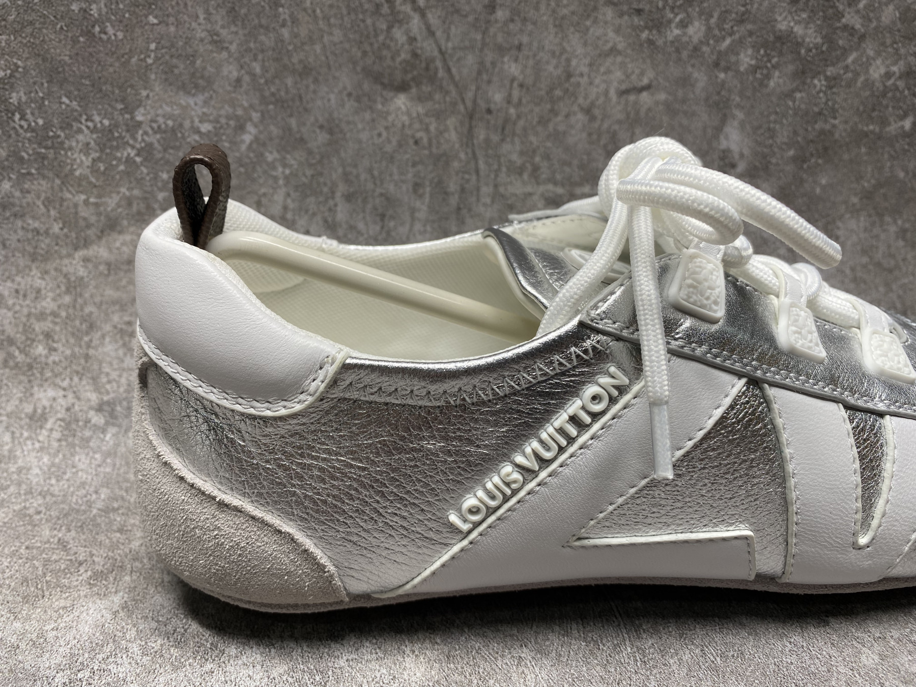 UA LV Sneaker
