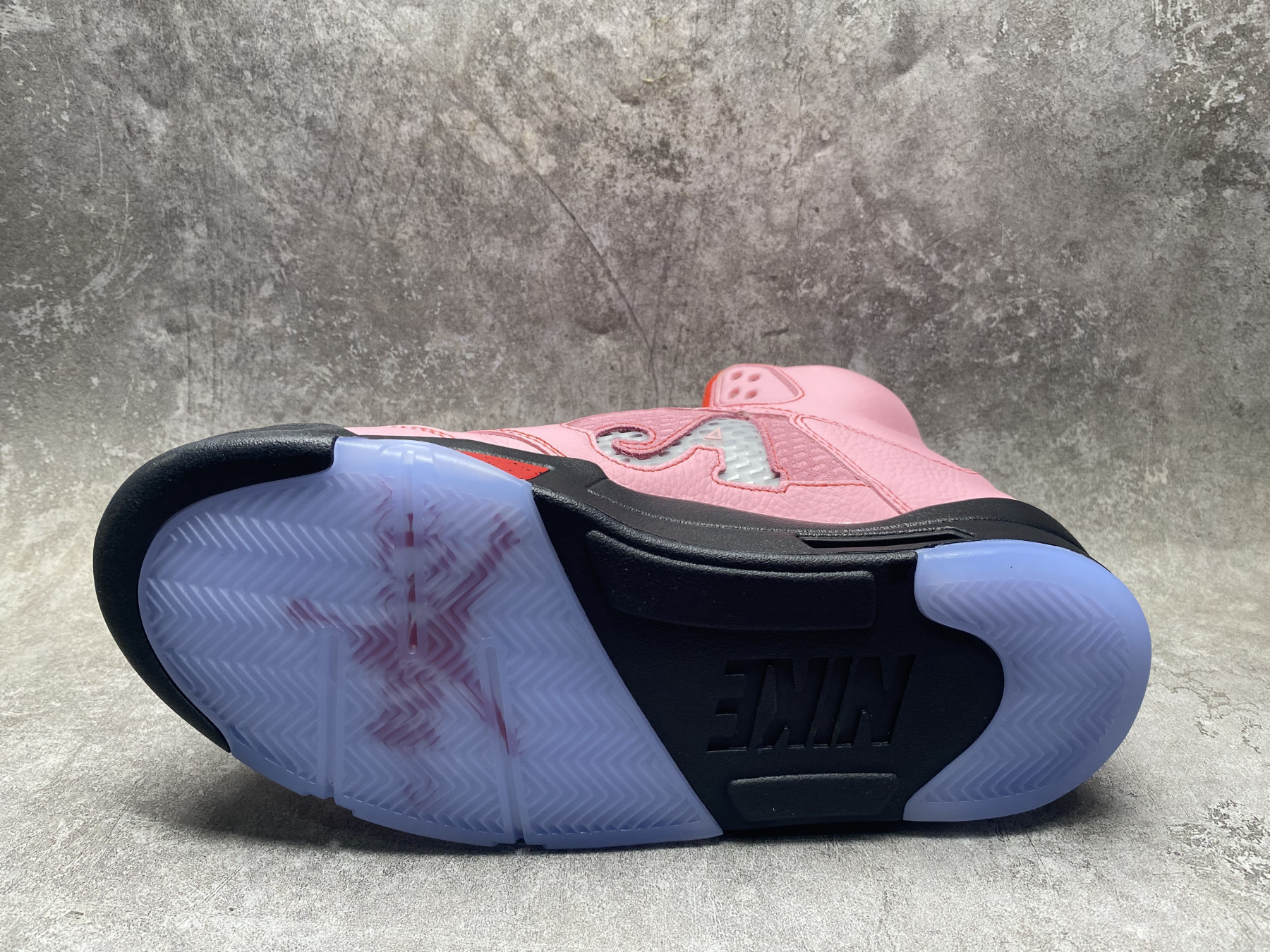 UA Jordan 5 Retro Awake NY Arctic Pink