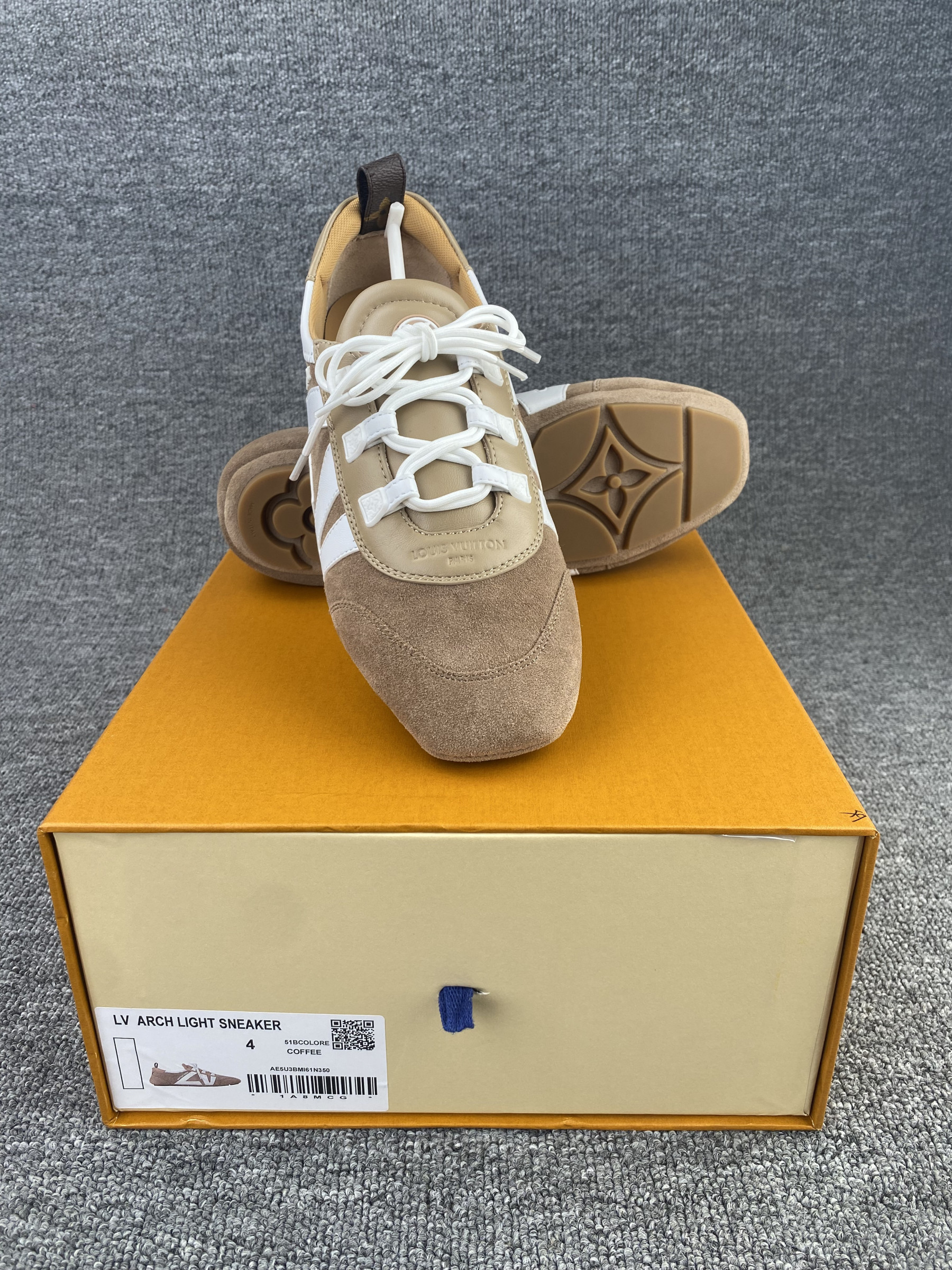 UA LV Sneaker