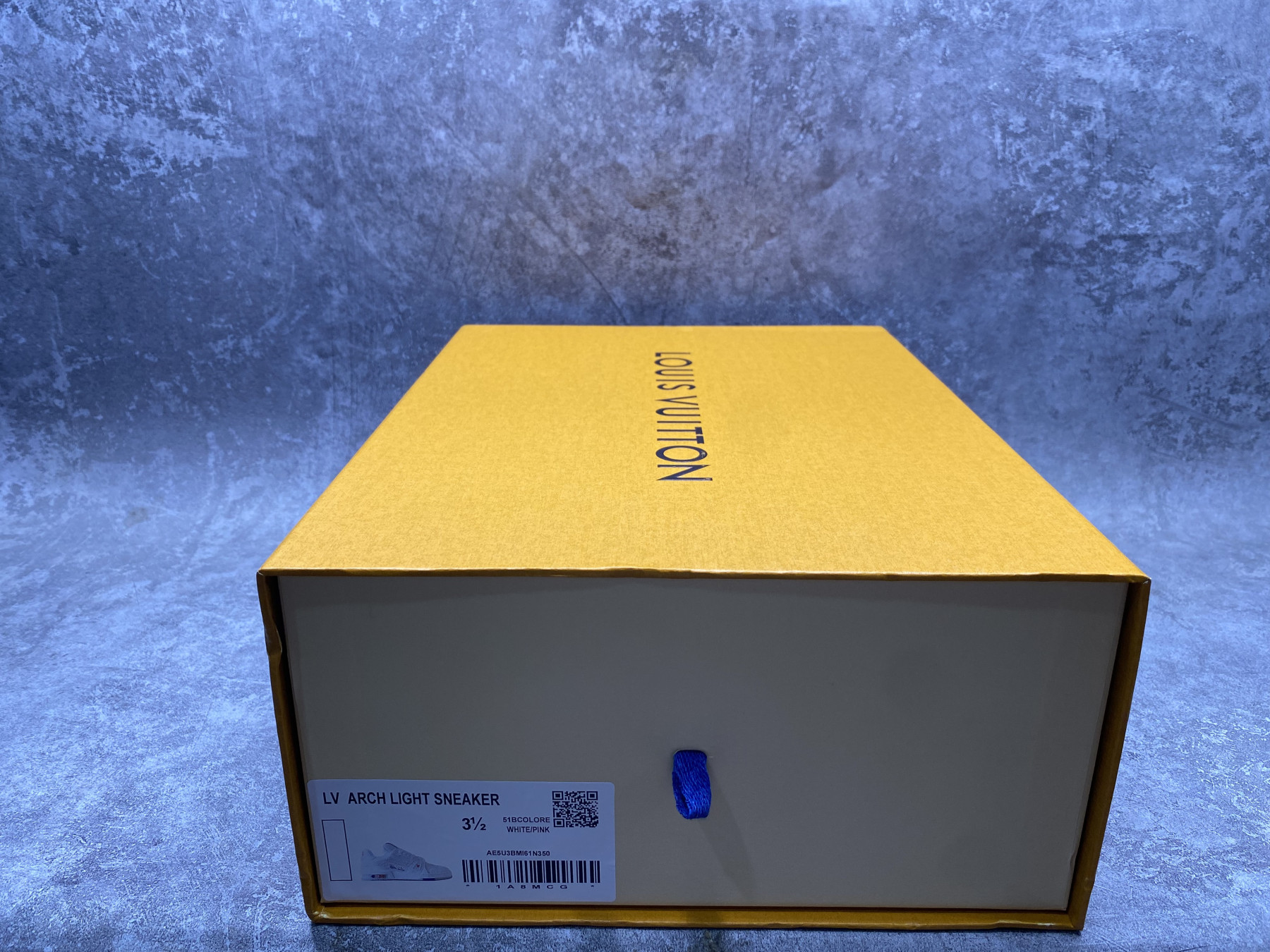 UA LV trainer Sneakers