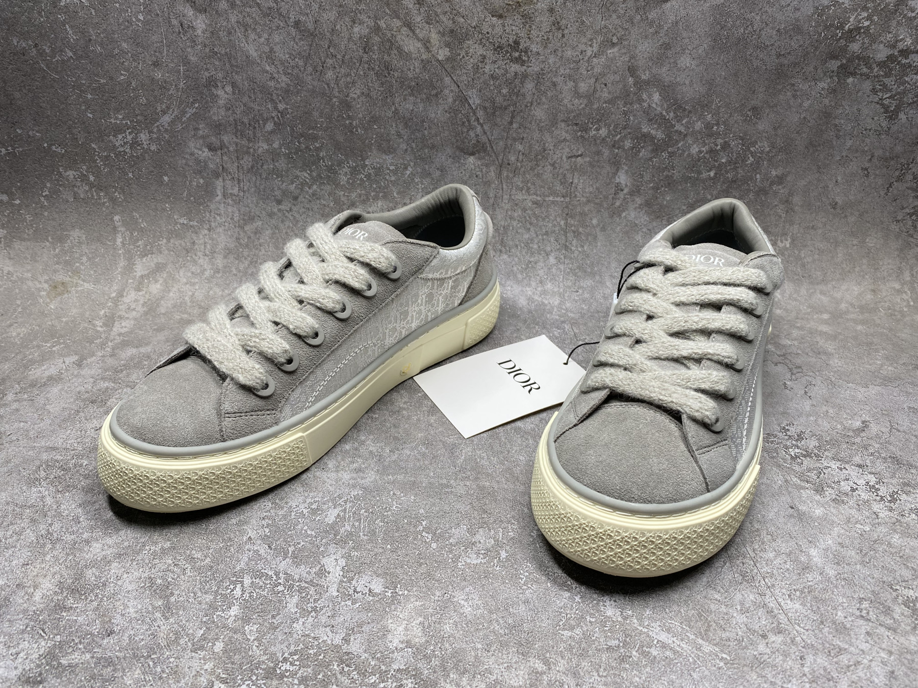 UA D10r B33 Sneaker