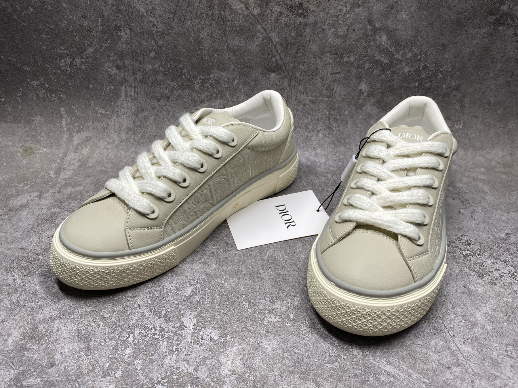 UA D10r B33 Sneaker