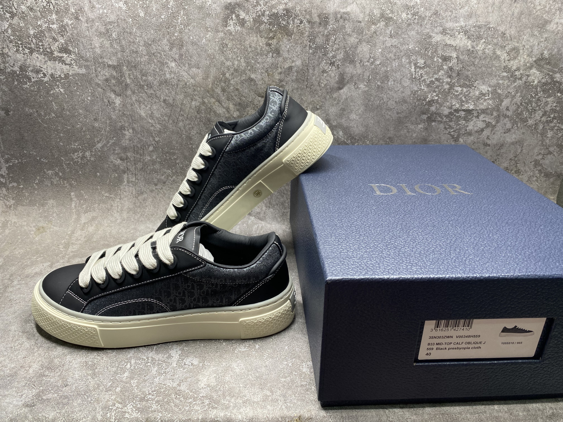 UA D10r B33 Sneaker