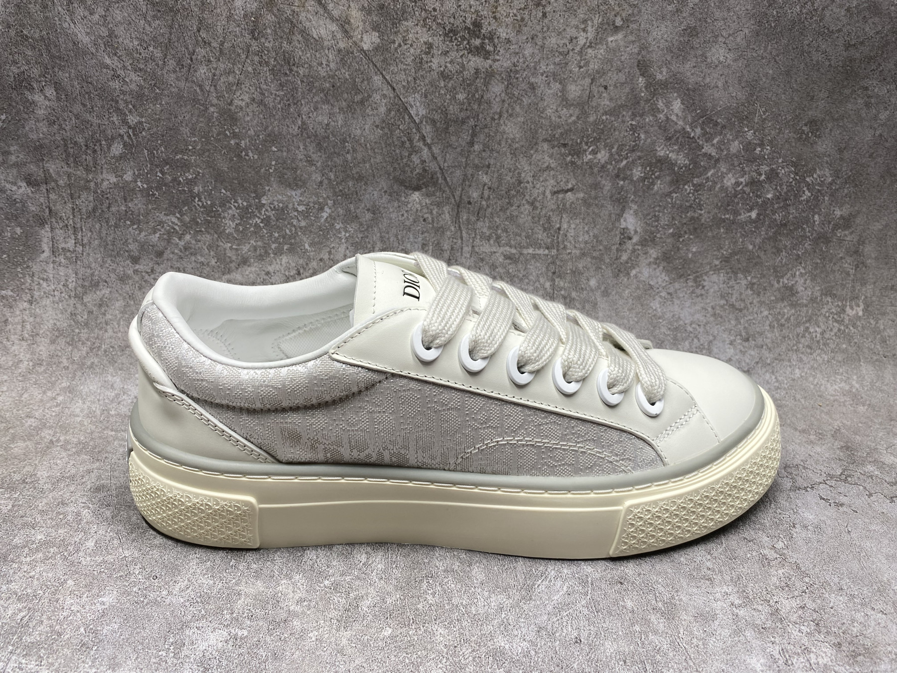 UA D10r B33 Sneaker