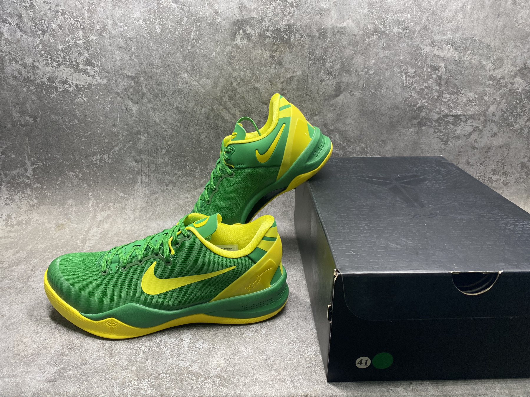 UA Nike Kobe 8 Protro