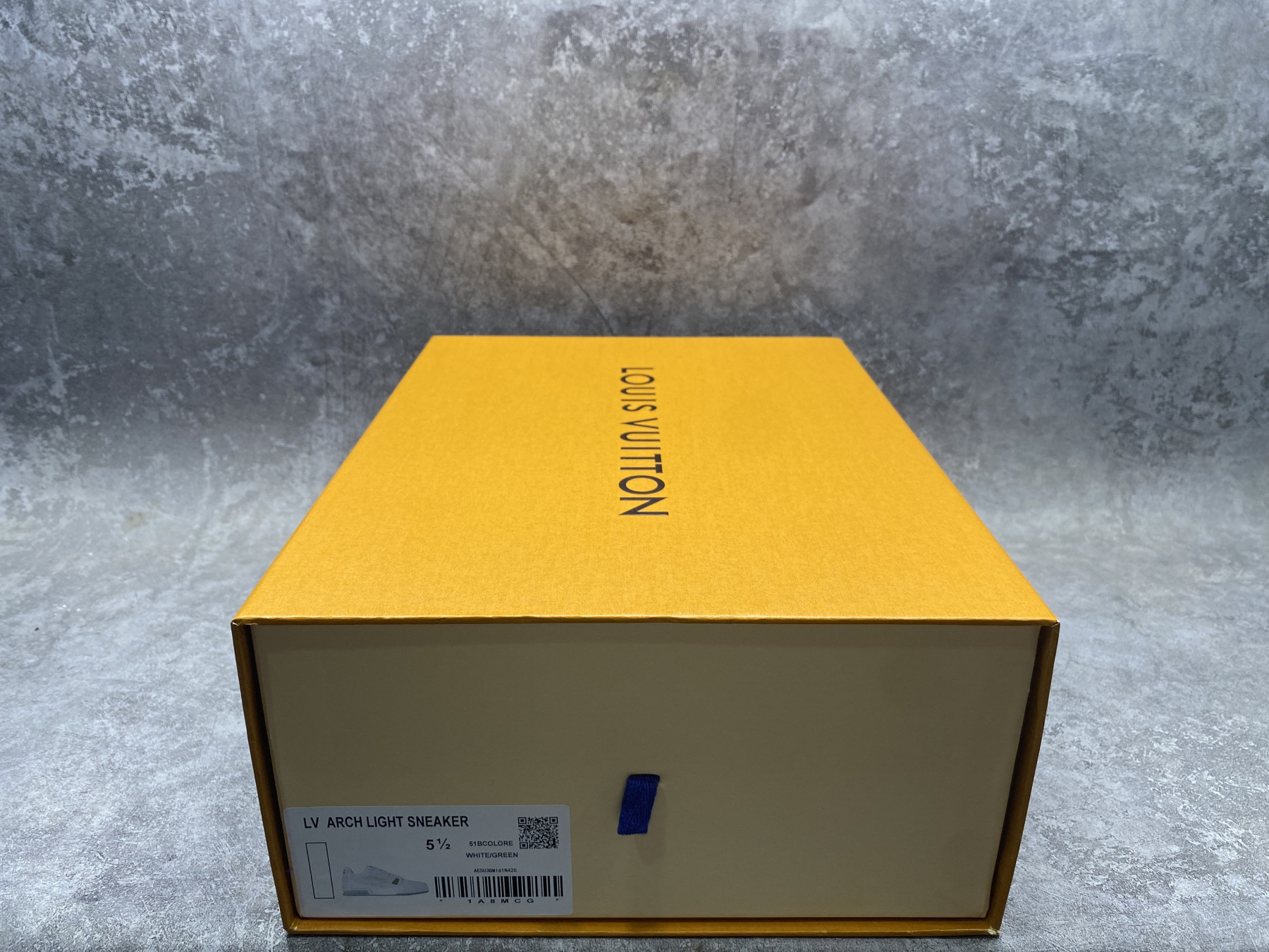 UA LV trainer Sneakers