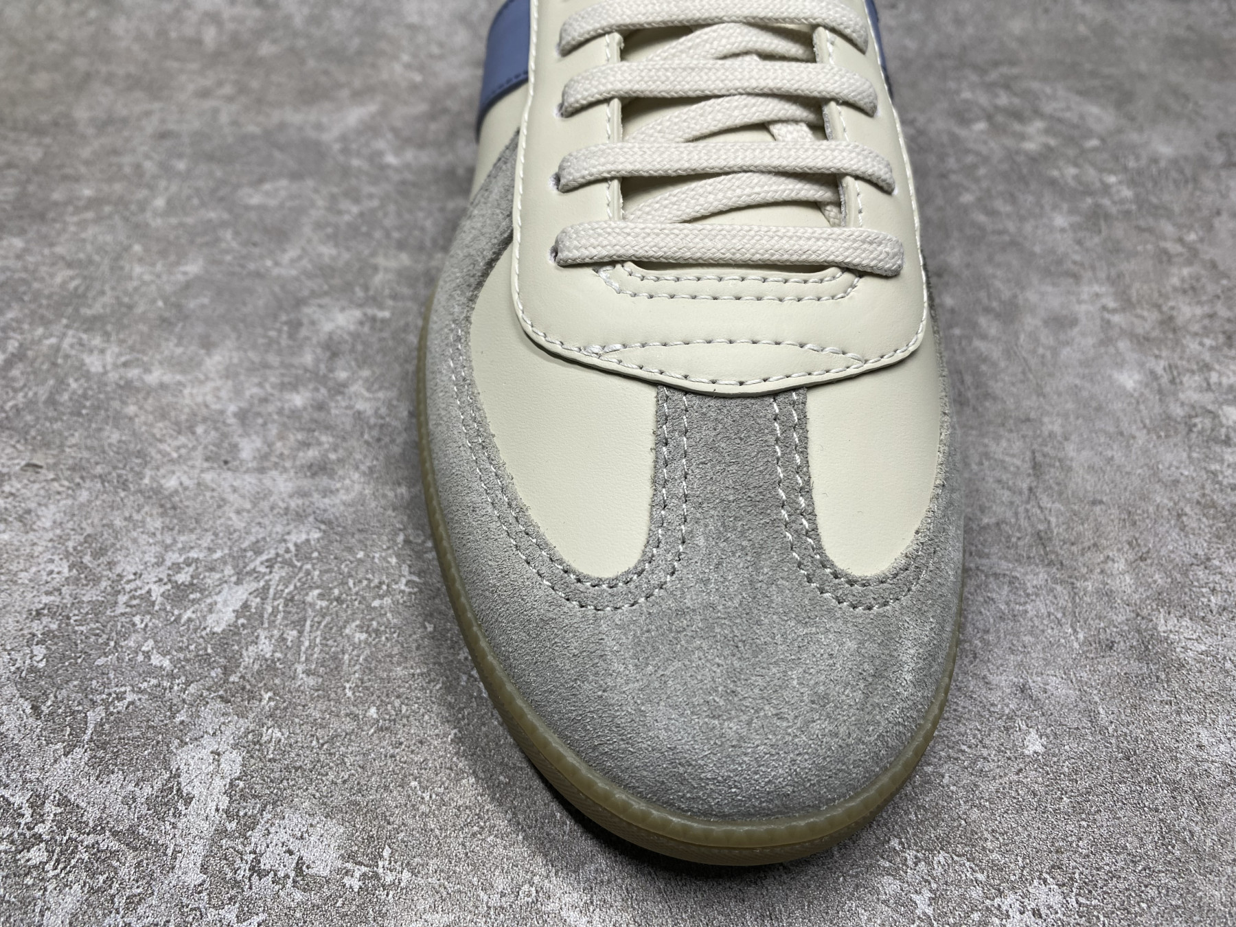 UA D10r B01 Matchpoint Sneaker