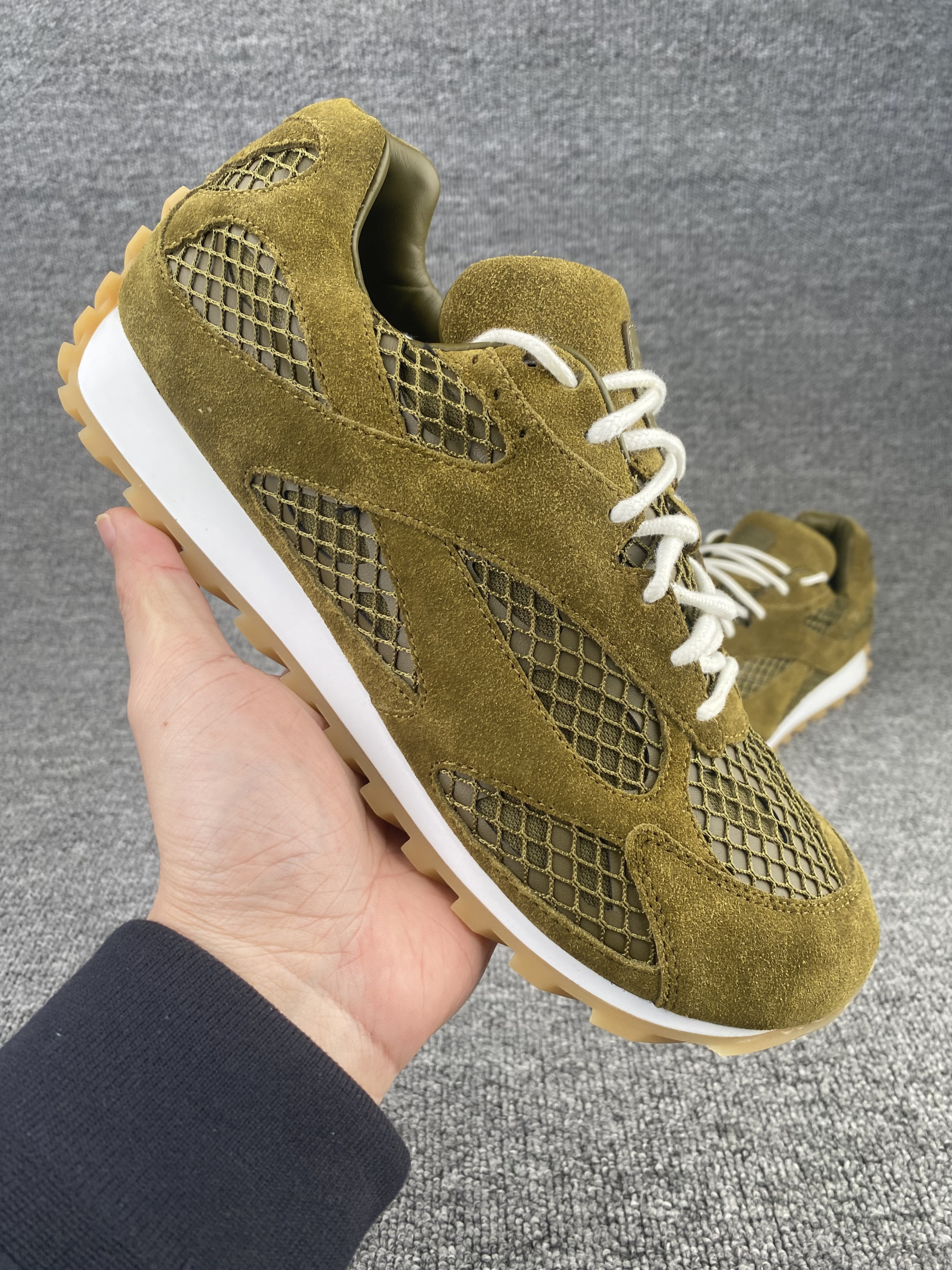 UA B0tt*ga Ven*ta Orbit Sneaker