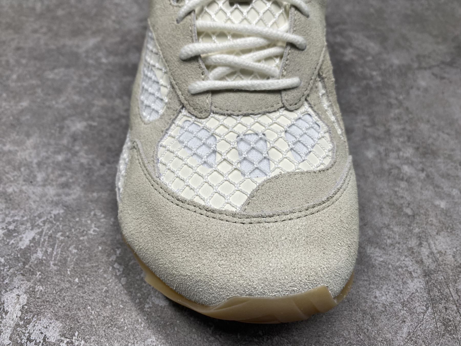 UA B0tt*ga Ven*ta Orbit Sneaker