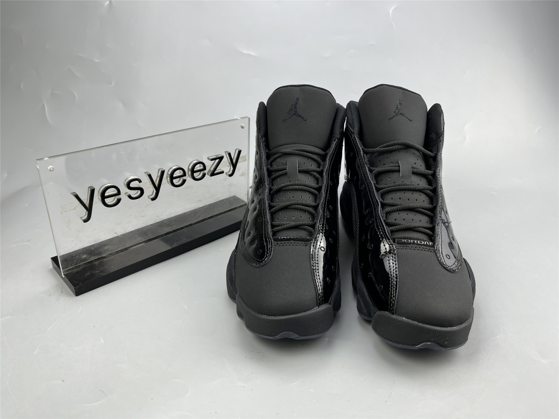 UA AIR JORDAN 13 RETRO 