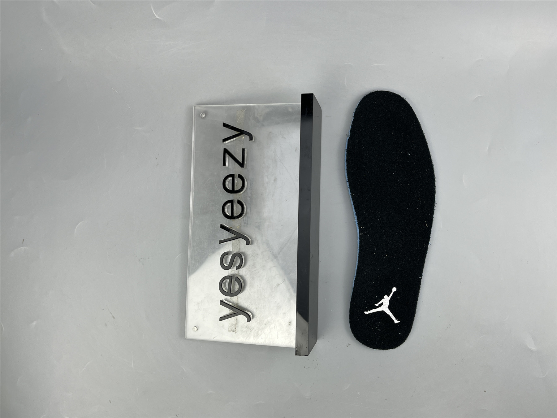 UA AIR JORDAN 12 â€œHYPER ROYALâ€