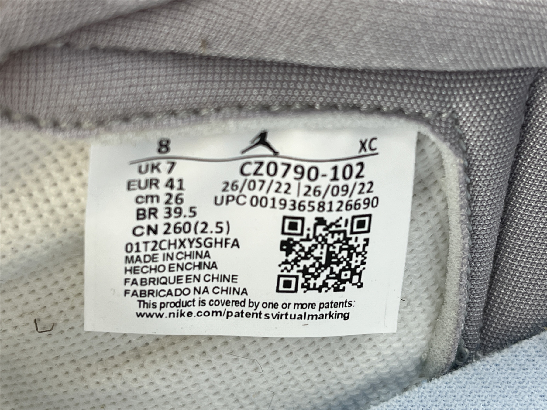 UA AIR JORDAN 1 LOW