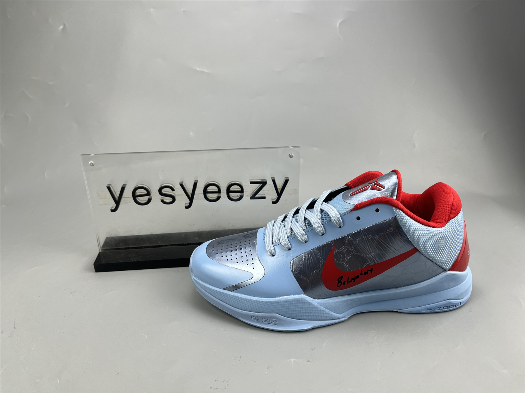 UA NIKE ZOOM KOBE 5 PROTRO BLUE