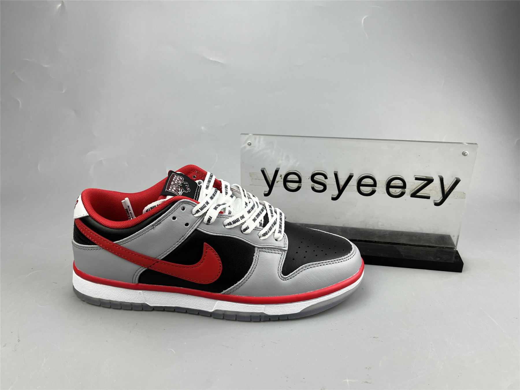 UA NIKE CLARK ATLANTA UNIVERSITY X DUNK LOW 