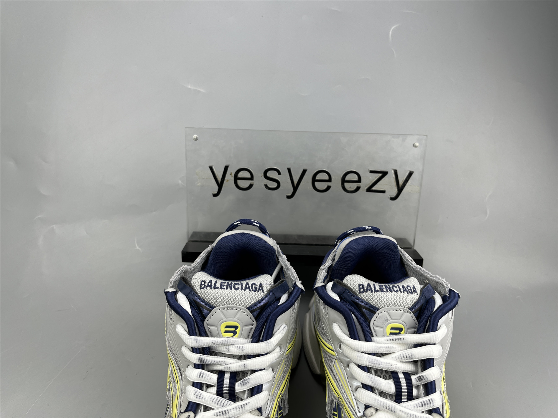 UA RUNNER BLK GREY YELLOW