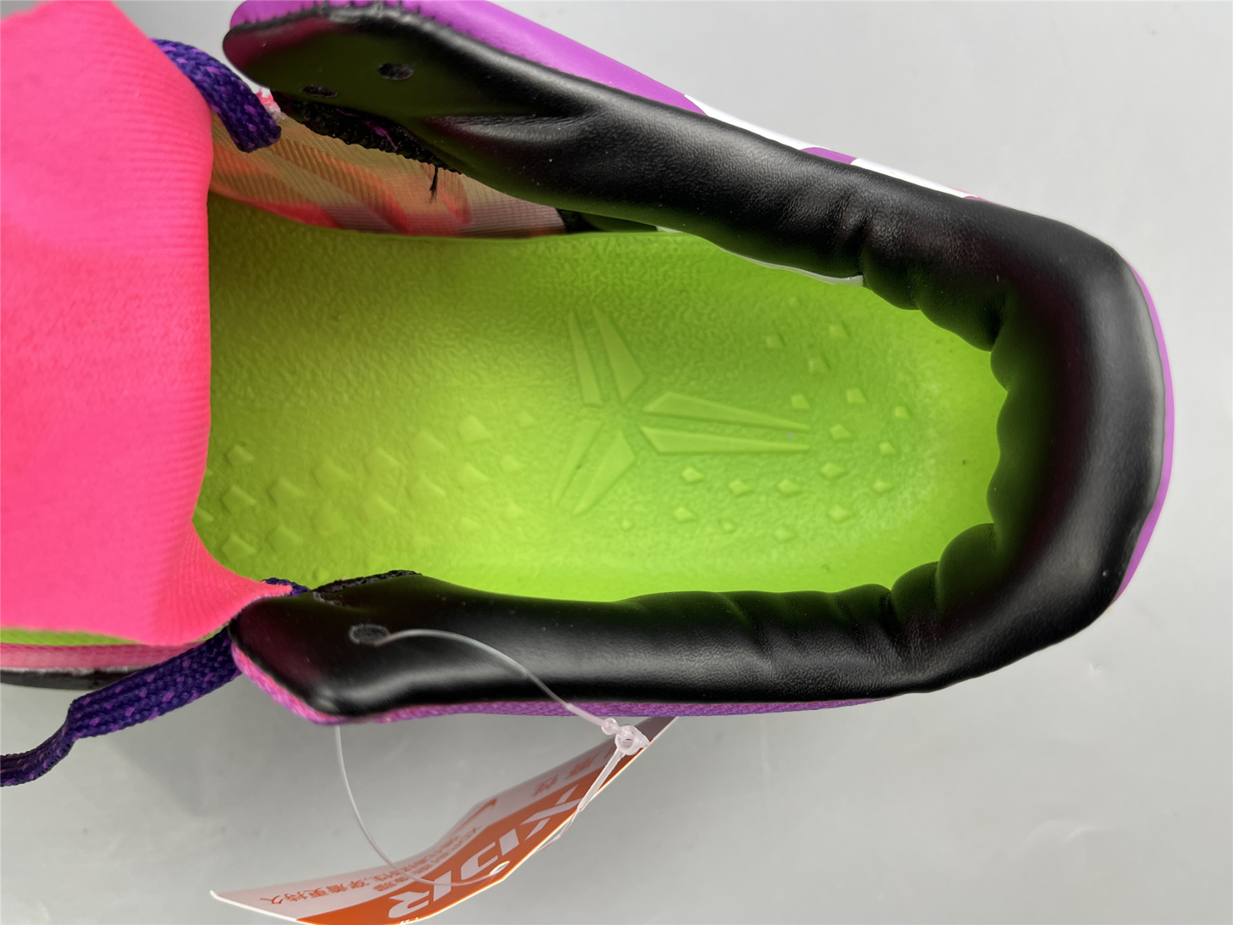 UA NIKE KOBE 8 SYSTEM 
