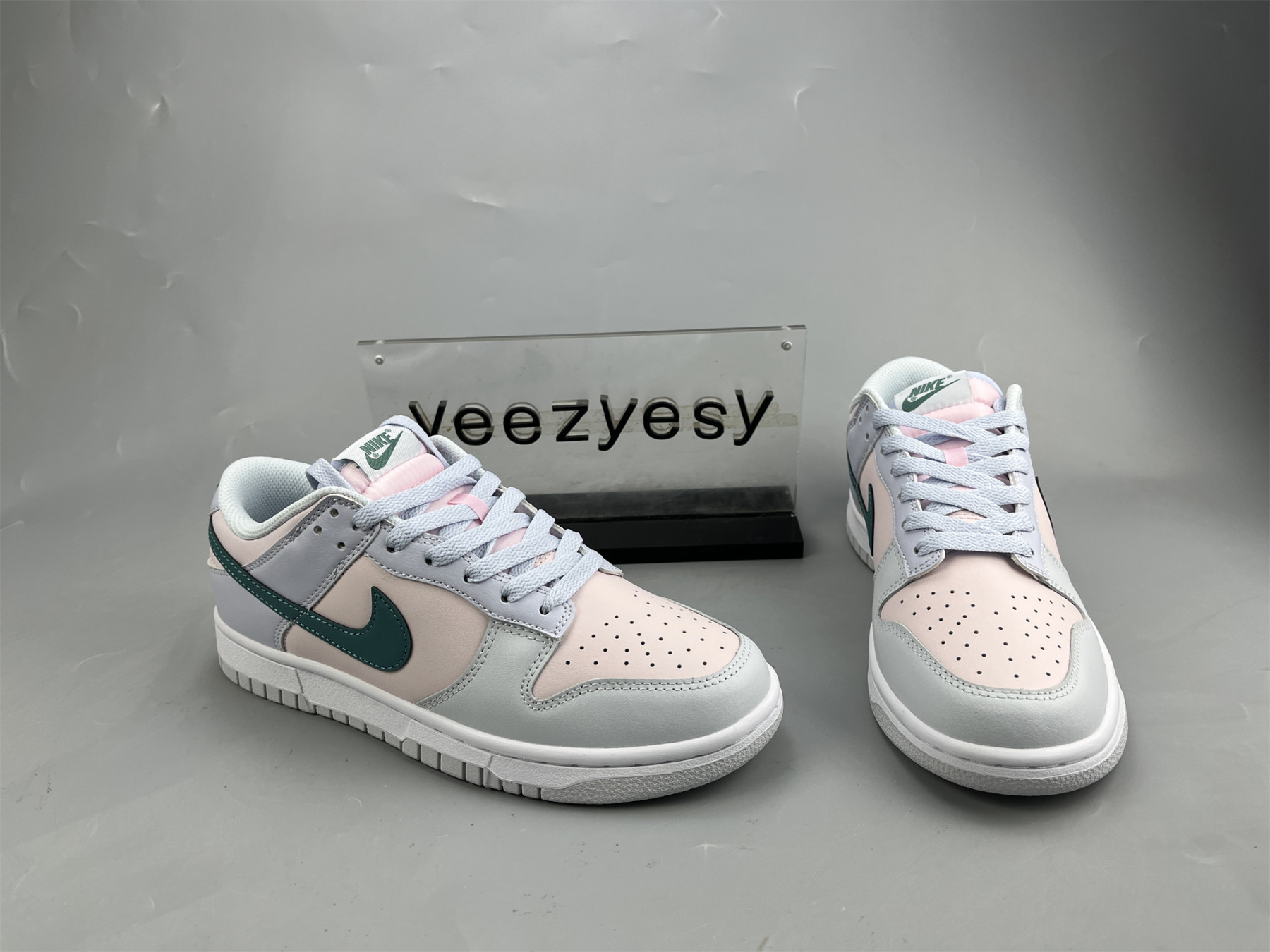 UA NIKE DUNK LOW GS MINERAL TERAL