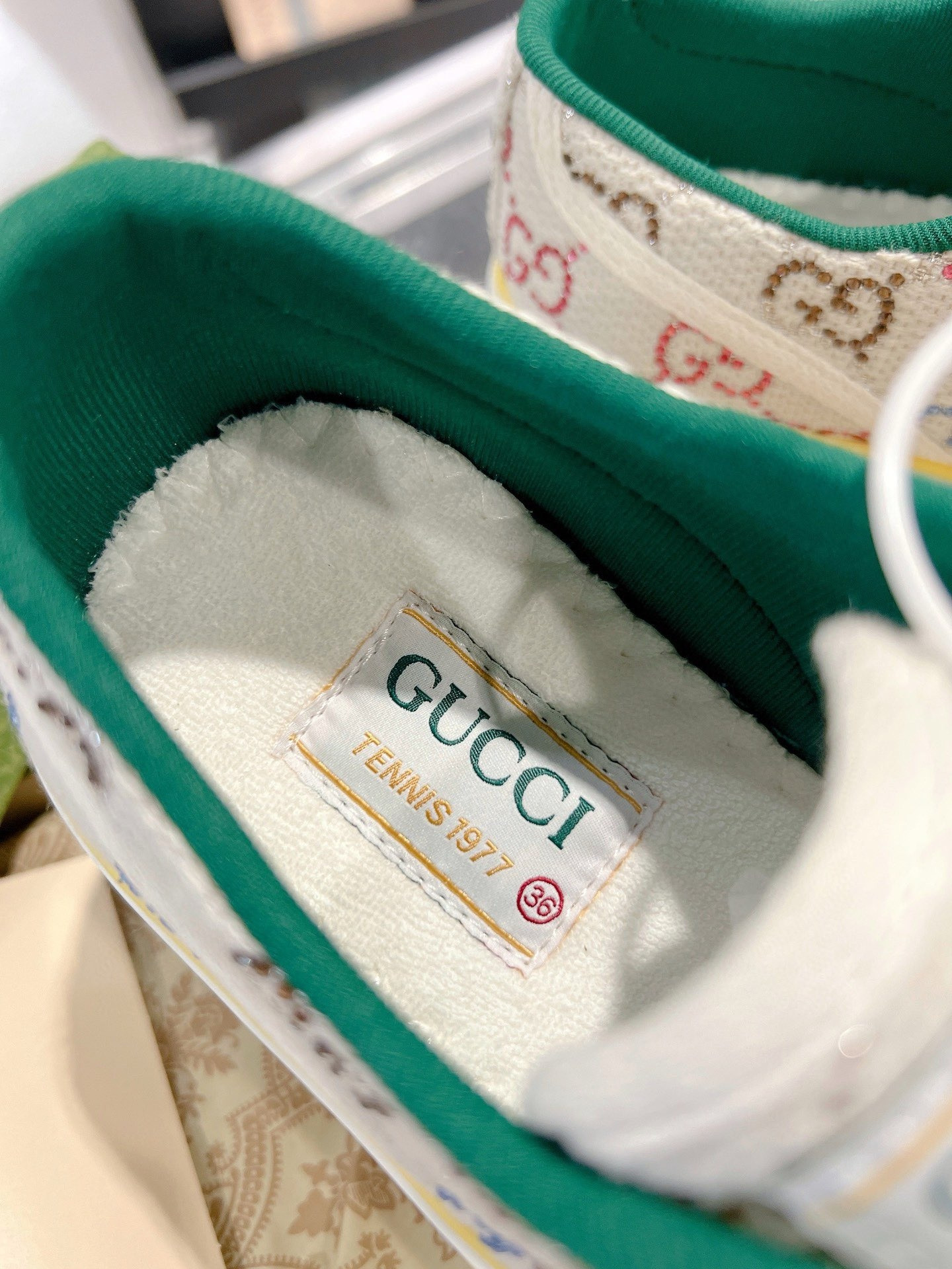 UA Gvc*1 Sneakers