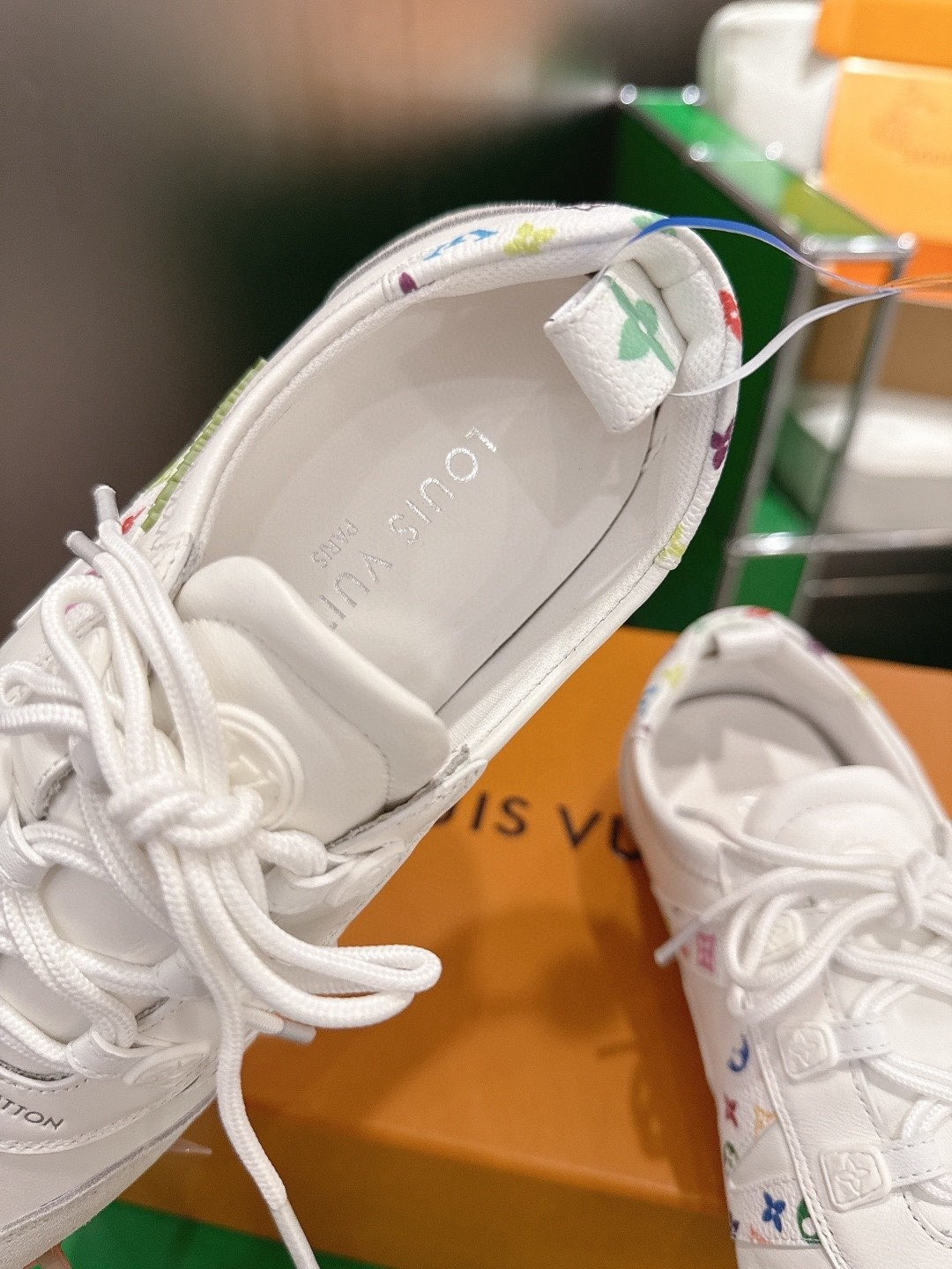 UA LV Sneaker