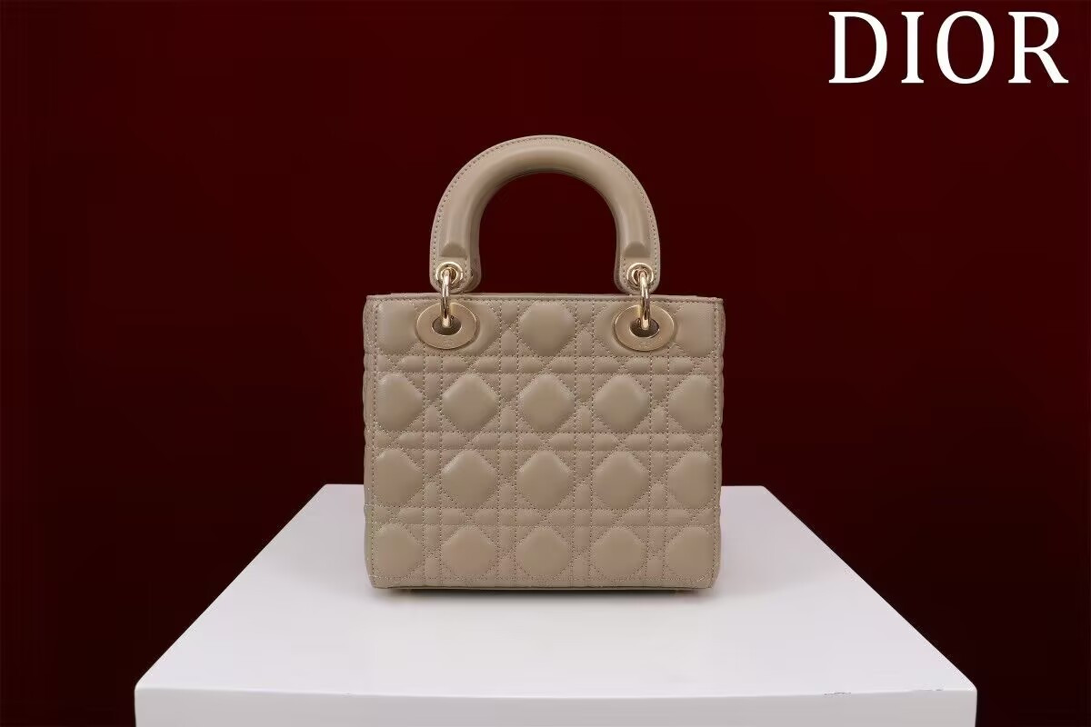 Small Lady D10r My ABCD10r Bag 20 x 17 x 8 CM