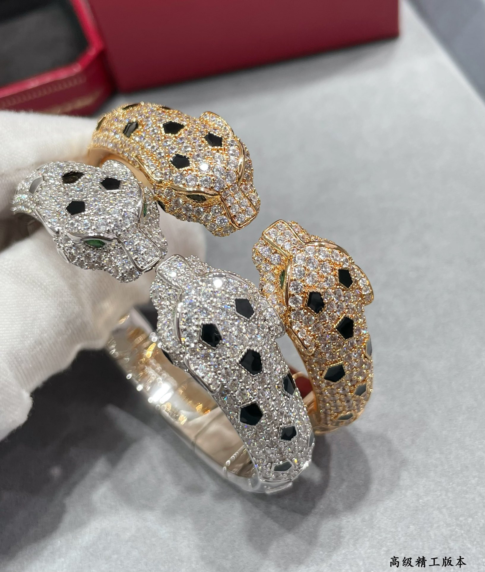 Ca*t1er Double-headed spotted leopard Bracelet