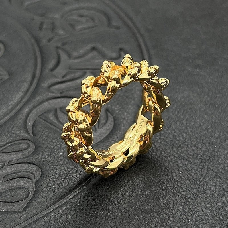 Ch*0me He**ts Twisted Chain Ring