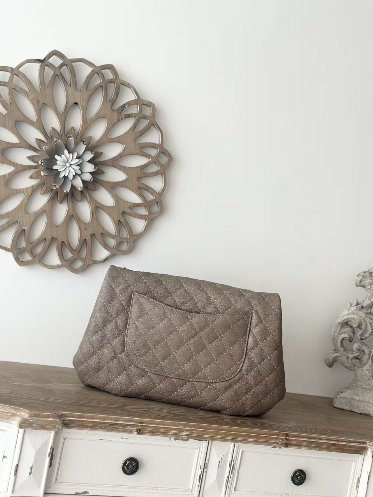 Chane Flap Cloud Bag 30x40cm