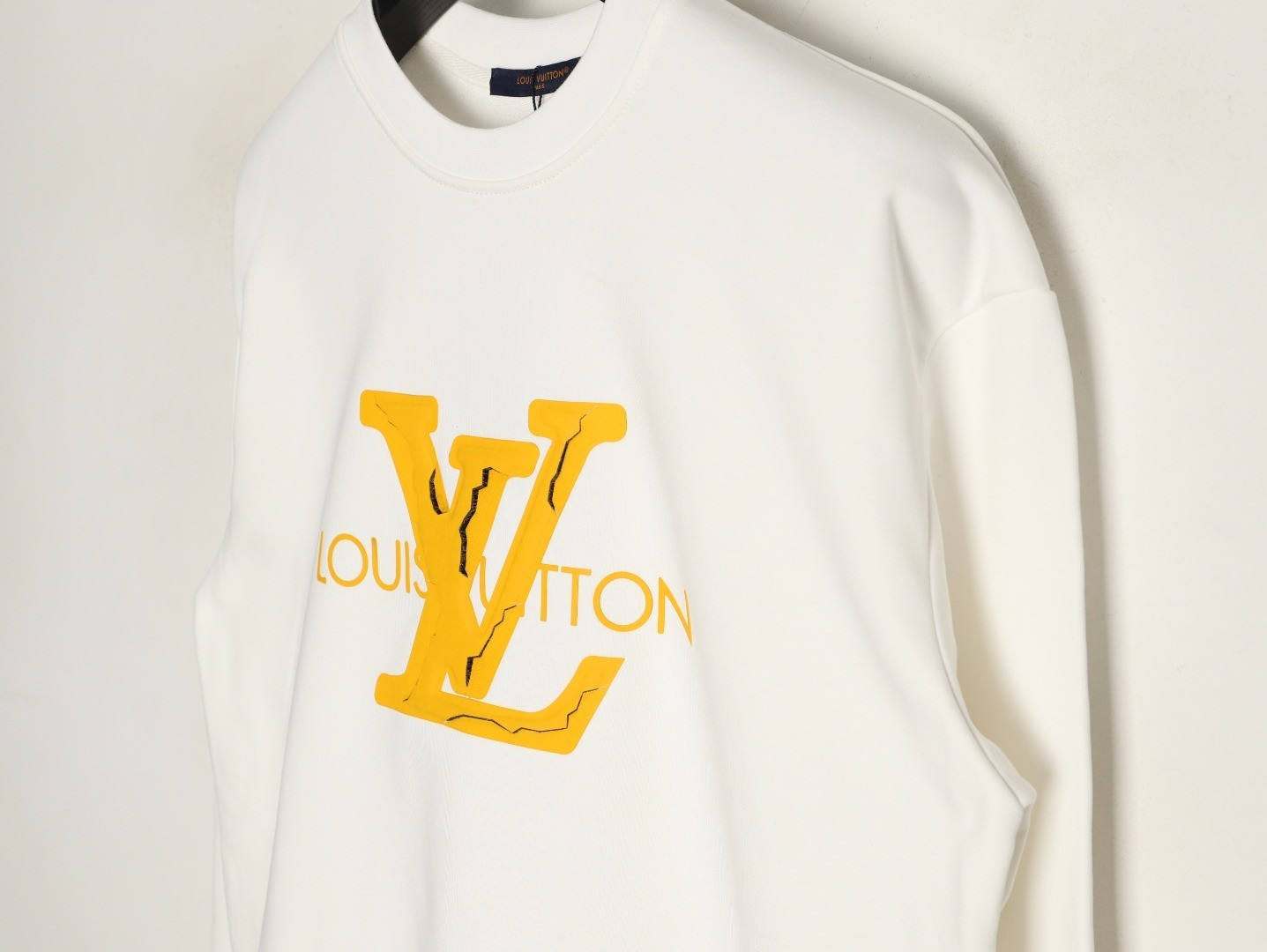 L0vis Vvtt0n 25Fw Hoodies