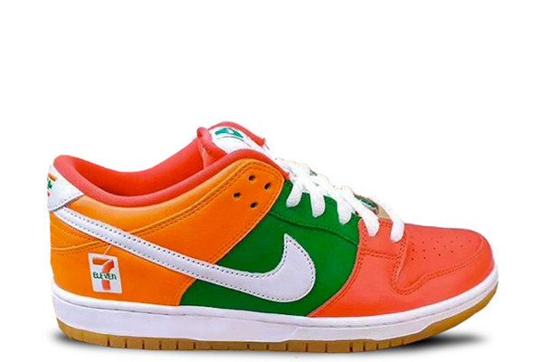 UA NIKE SB DUNK LOW 7-ELEVEN