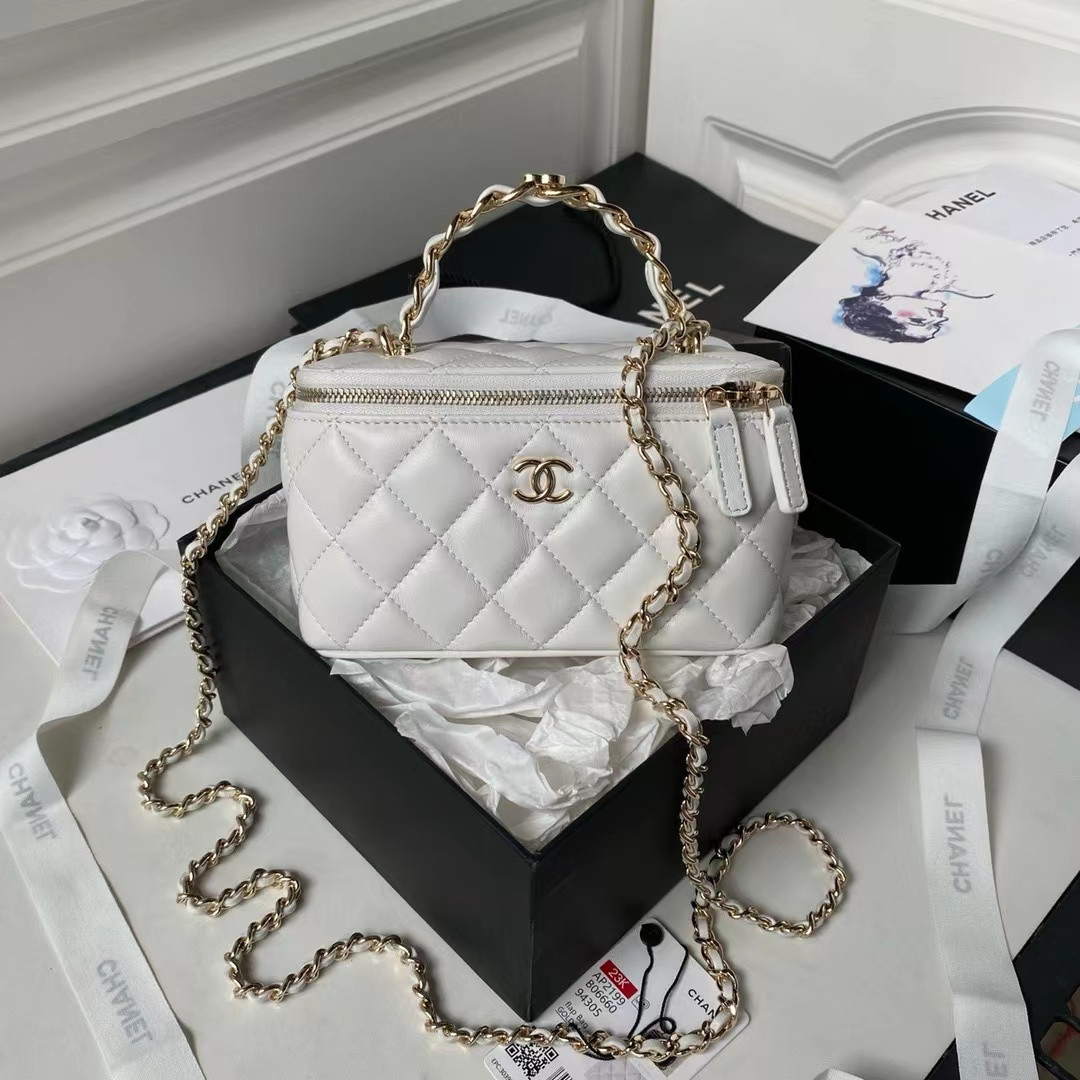 Ch**el Gold Chain with Makeup Mirror Lamb Leather Square Box Shoulder Bag Women's White