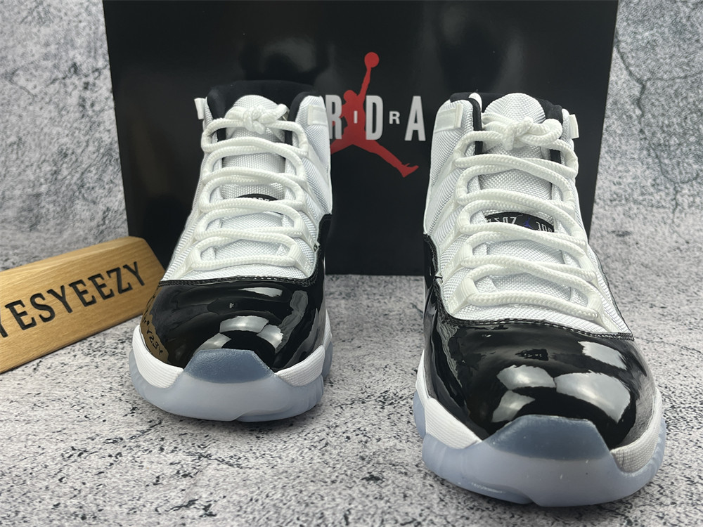 UA AIR JORDAN 11 RETRO 