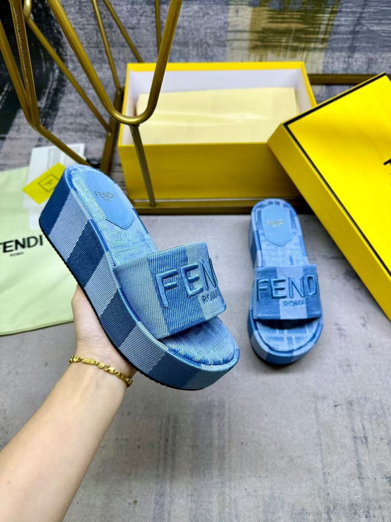 UA F**di Sunshine Light Blue De*1m-effect Jacquard Flatform Sandals