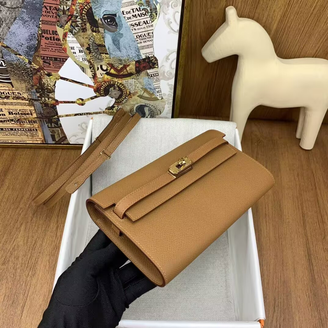 H**me5 Kelly Classique To Go wallet